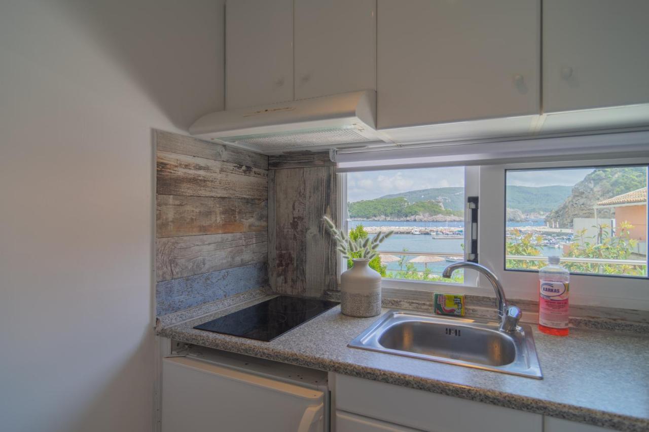 Tango Apartment On The Beach Палеокастріца Екстер'єр фото